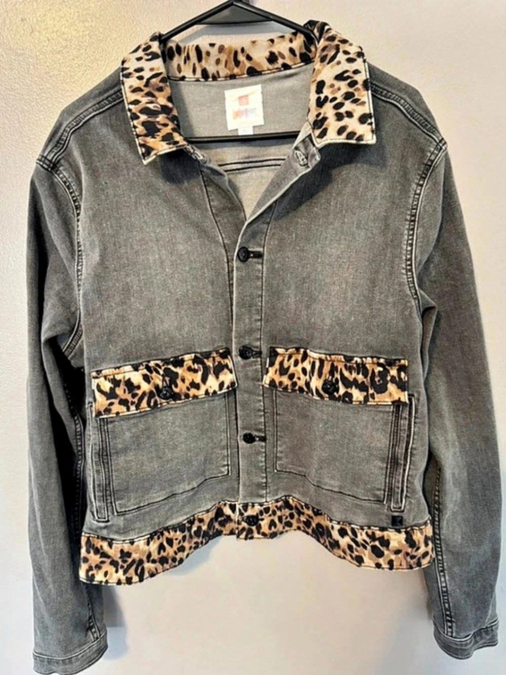Lularoe Unik Gray Denim Leopard Trim Jacket Size XL